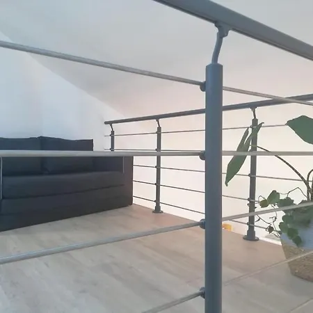 Jolie Avec Terrasse, Vue Sur Canal, A 2min De La